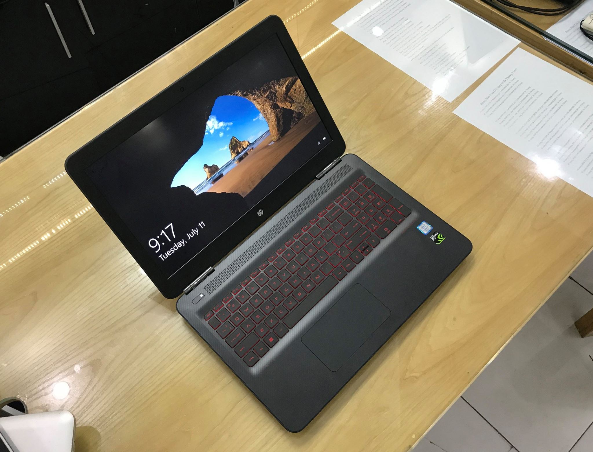Laptop HP Gaming Omen 15 2017.jpg